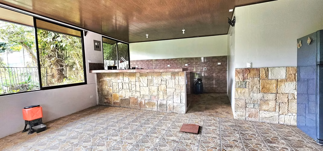 Venta de Casa en San Rafael de Heredia AMPLIA ZONA VERDE - Imagen 7