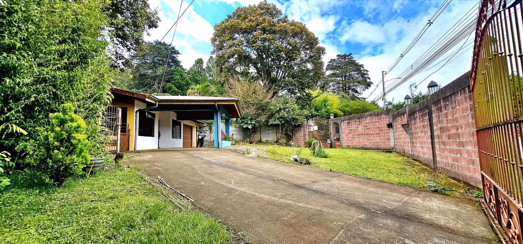Venta de Casa en San Rafael de Heredia AMPLIA ZONA VERDE - Imagen 14