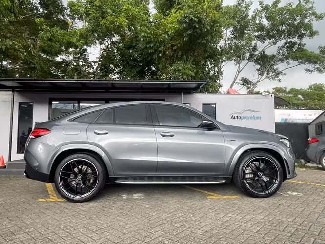 MERCEDES BENZ GLE COUPE 53 AMG