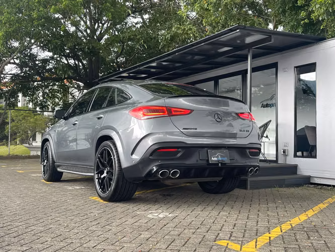 MERCEDES BENZ GLE COUPE 53 AMG