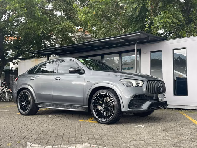 MERCEDES BENZ GLE COUPE 53 AMG