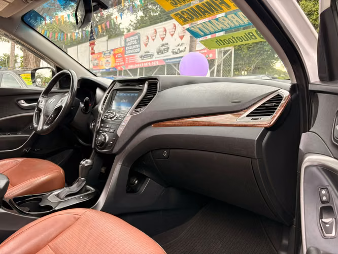 HYUNDAI SANTA FE-2013-AUTOMATICO-SHIFT TRONIC-4X2-8.975.000 - Imagen 7