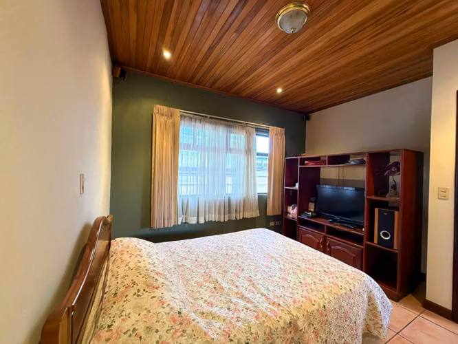 Alquiler de casa independiente en Tibás - Imagen 15