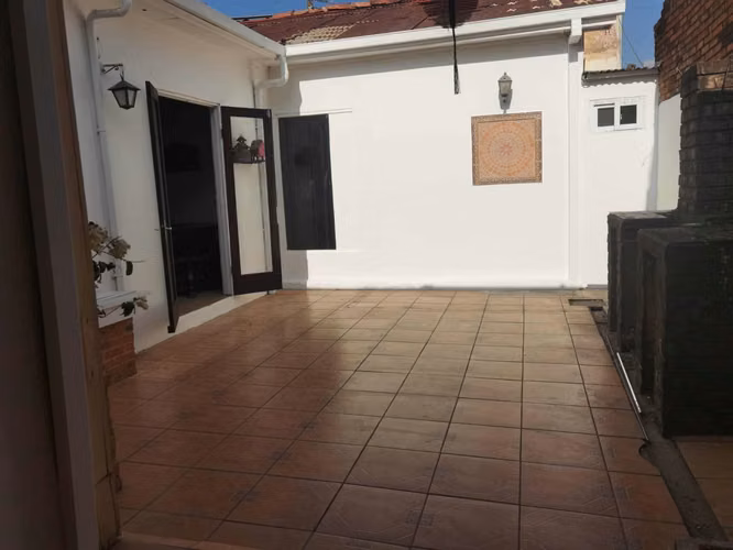 ALQUILO AMPLIA CASA EN LOS YOSES, IDEAL PARA OFICINAS - Imagen 17