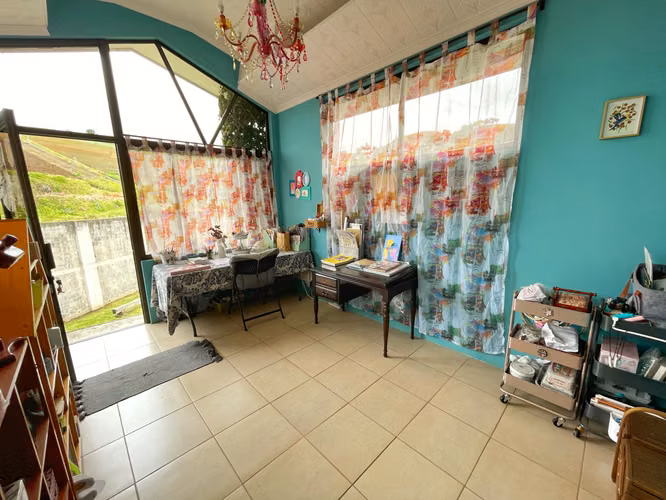 CASA EN VENTA (1268 M2) en Llano Grande Cartago! P510