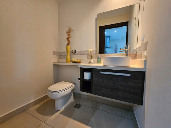 Riverpark, full amueblado, bello-lujoso-amplio 62 m2, 1 hab, 1.5 baños, A/C, terraza-patio. - Imagen 8