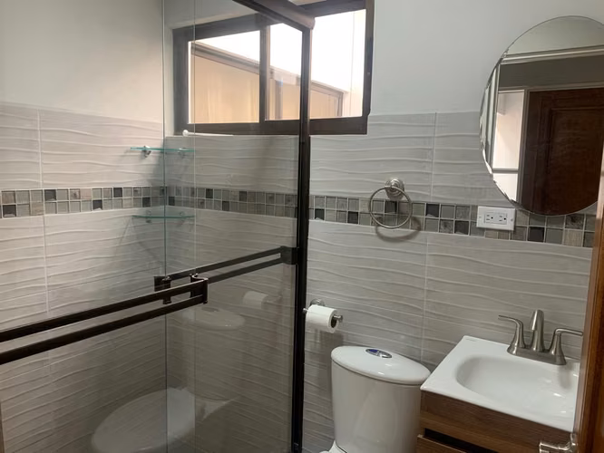 Alquilo apartamento amueblado, en San Rafael de Heredia, a 1 km de la Universidad Nacional - Imagen 7