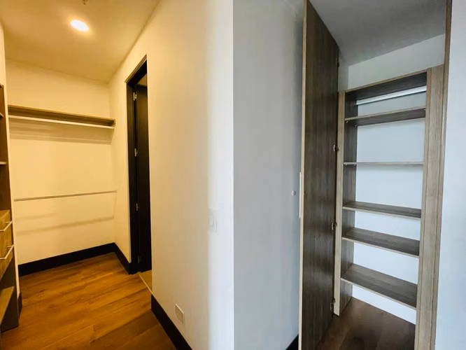 Fire Sale! Apartamento en venta en Nunciatura! P503