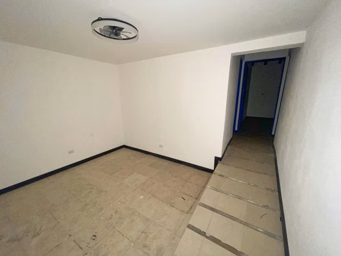 EDIFICIO CON USO DE SUELO MIXTO EN ROHRMOSER! P564 - Imagen 15