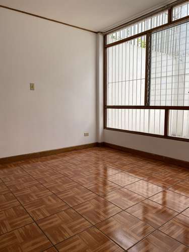 Alquiler de apartamento por el Hospital Mexico - Imagen 9