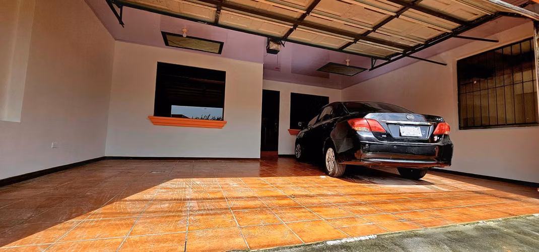 Venta de Casa en Moravia EN RESIDENCIAL 1 PLANTA - Imagen 11