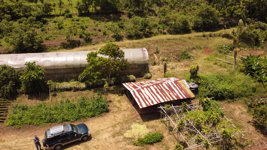 Propiedad con Agua Todo el Año, Ideal para Vivero o Agricultura