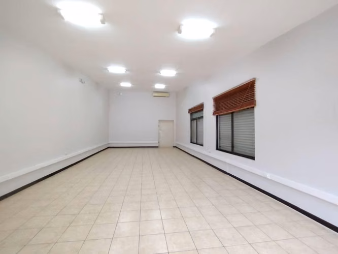 Local Comercial- Oficinas 70m2- parqueo San Rafael Alajuela - Imagen 5