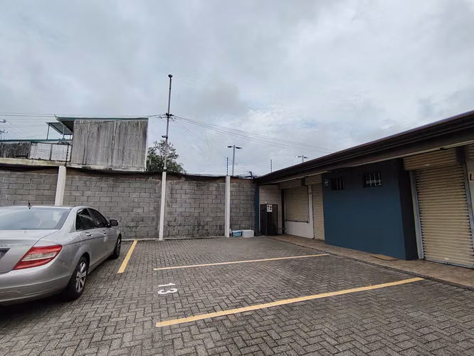 Local Comercial- Oficinas 70m2- parqueo San Rafael Alajuela - Imagen 18