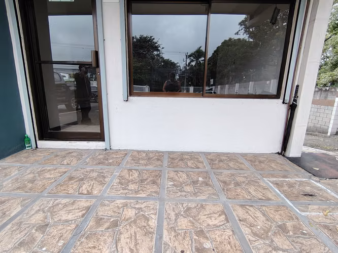 Local Comercial- Oficinas 70m2- parqueo San Rafael Alajuela - Imagen 7