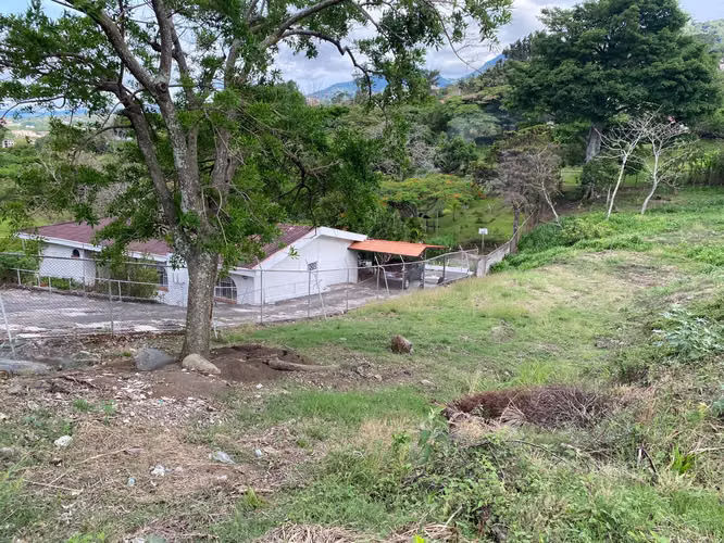 Lote en Venta Escazú 1.750 m² Cerca de Distrito 4 y Cerro Alto - Imagen 5