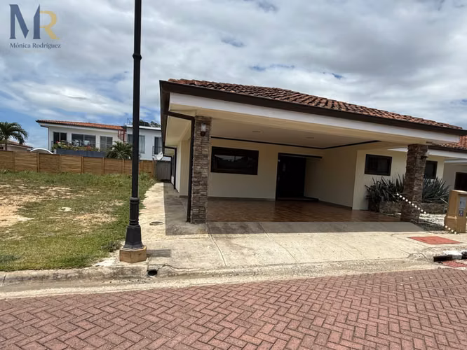 CASA EN VENTA Condominio Parque del Encino Liberia, Guanacaste - Imagen 2