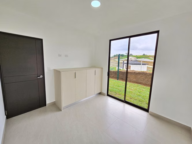 Venta de casa en condominio con amenidades, Tres Ríos. (ES) - Imagen 9