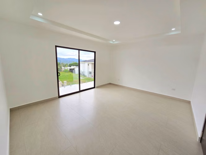 Venta de casa en condominio con amenidades, Tres Ríos. (ES) - Imagen 11