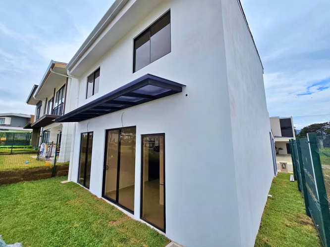 Venta de casa en condominio con amenidades, Tres Ríos. (ES) - Imagen 3