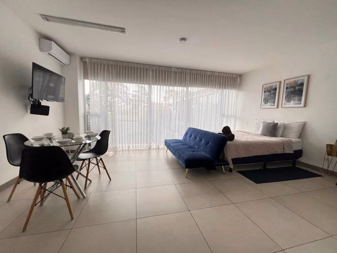 Alquiler de apartamento Elegante Tipo estudio amoblado en Ifreses Curridabat , Opción de parqueo - Imagen 3