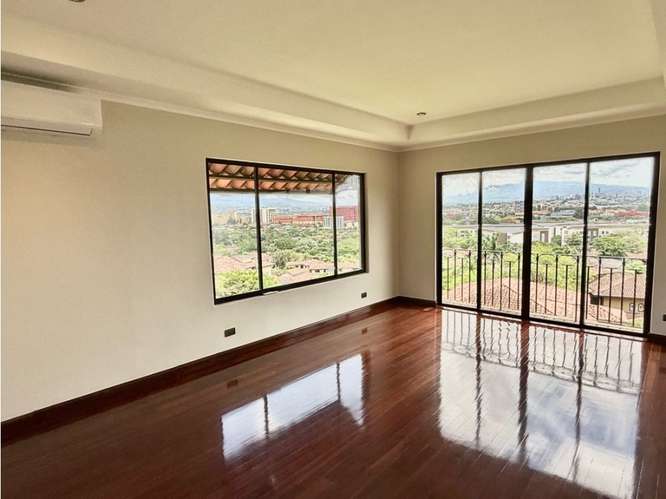 CASA EN VENTA, ESCAZÚ, CONDOMINIO CERRO ALTO, CON VISTA ESPECTACULAR - Imagen 5
