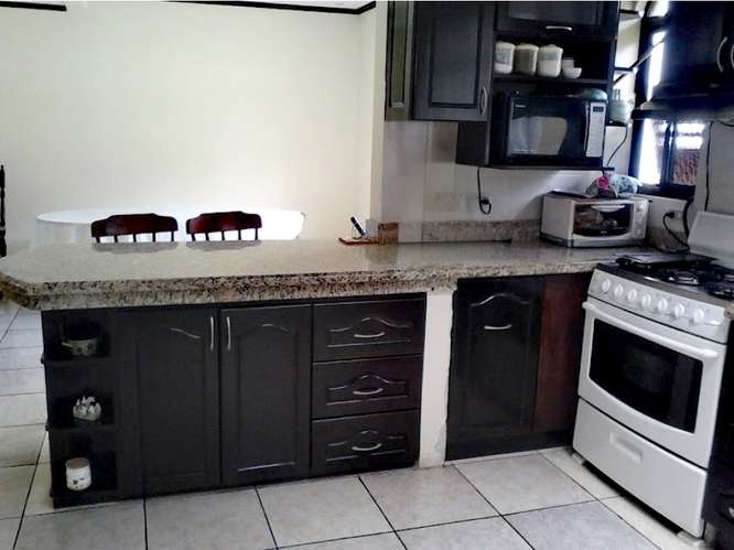 Venta De Casa En Montes De Ayarco, Curridabat - Imagen 17