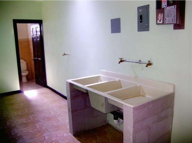 Venta De Casa En Montes De Ayarco, Curridabat - Imagen 18