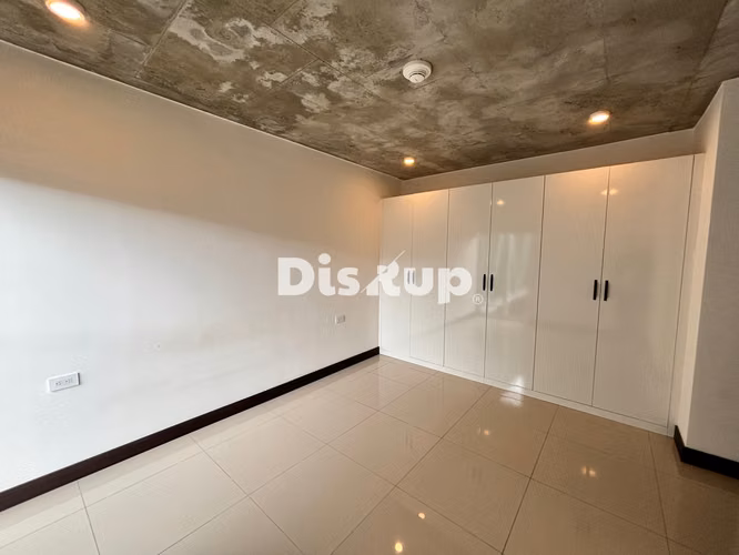 Moderno apartamento de 1 hab. + área de oficina. Condominio Khaya Curridabat - Imagen 11