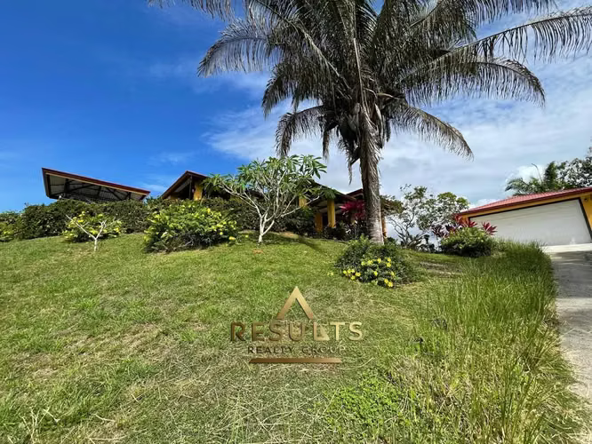 JUST LISTED! OCEAN VIEW ESTATE NEAR PLAYA BEJUCO - Imagen 2