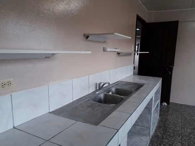 Cartago San Rafael Oreamuno venta de edificio 425 MILLONES DE CRC - Imagen 8