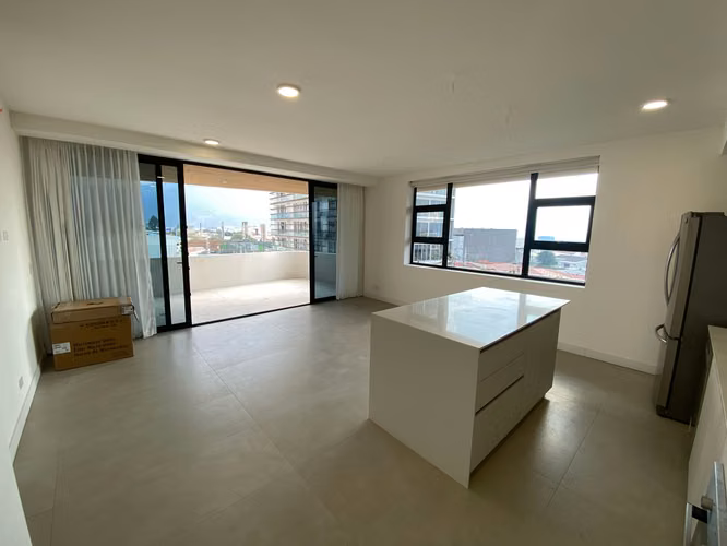 Apartamento de 3 habitaciones en Sabana - Imagen 2