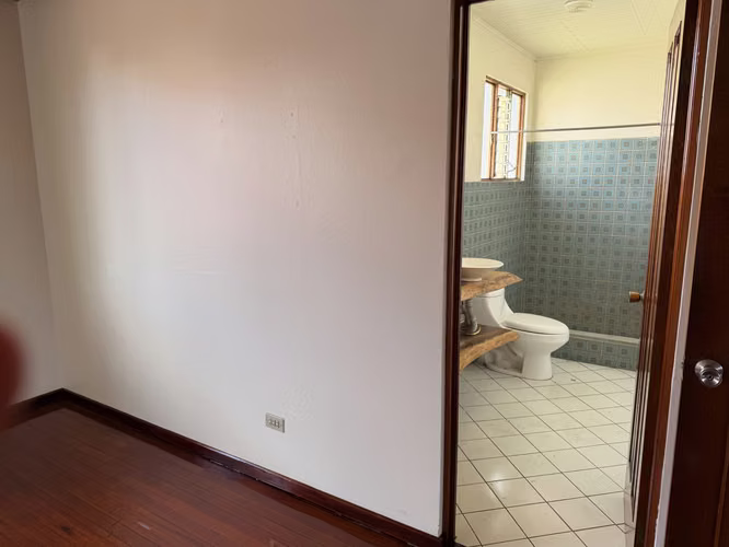 Casa para alquiler, Paso Flores, Alajuela Centro. - Imagen 10
