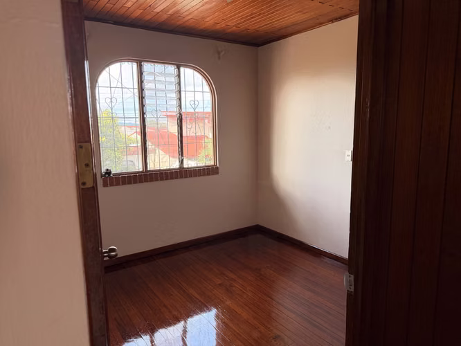 Casa para alquiler, Paso Flores, Alajuela Centro. - Imagen 8