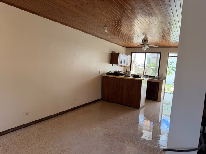Casa para alquiler, Paso Flores, Alajuela Centro. - Imagen 5