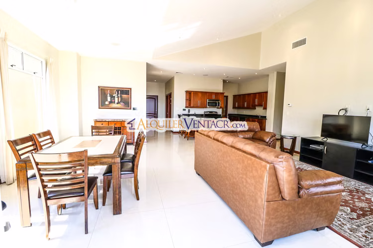 APARTAMENTO AMUEBLADO DE 210 M2 CON TERRAZA GRANDE Y VISTA EN ESCAZU - Imagen 6
