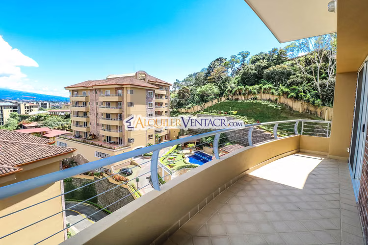 APARTAMENTO AMUEBLADO DE 210 M2 CON TERRAZA GRANDE Y VISTA EN ESCAZU - Imagen 3