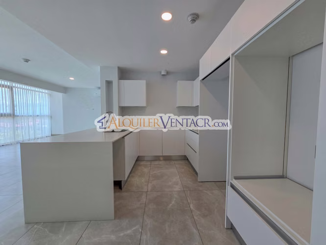 LUJOSO APARTAMENTO DE 3 HABIT. + DE SERVICIO EN ESCAZU CENTRO - Imagen 15