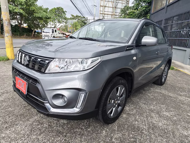 Suzuki Vitara GL+A 4x4 año 2025 - Imagen 1