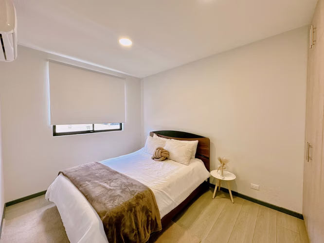 VENTA DE MODERNA CASA EN CONDOMINIO EN LOS REYES, LA GUACIMA - ALAJUELA - Imagen 11