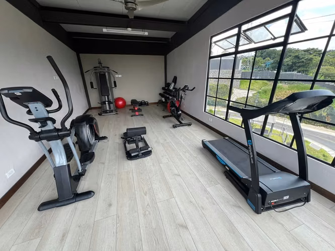 Studio / Full Muebles / Jardín - Imagen 2
