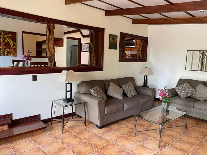 CASA DE 2 HABITACIONES TOTALMENTE AMUEBLADA Y EQUIPADA EN LAS MONTAÑAS DE SANTA ANA - Imagen 7