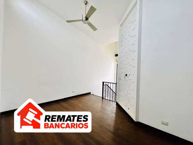Venta de casa en Condominio Providencia, Santa Ana, Remate - Imagen 9