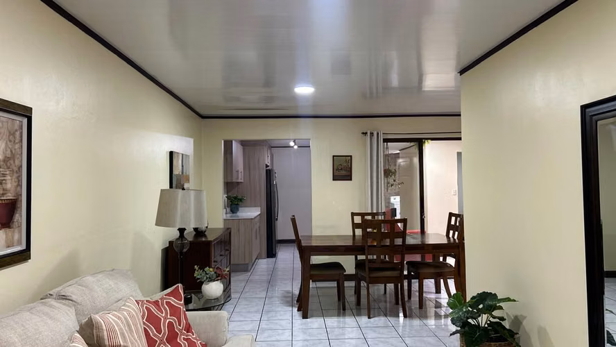 Se vende casa de una Planta en Residencial La Petra, Oreamuno de Cartago. - Imagen 3