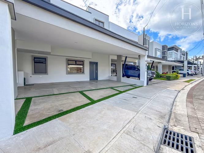 Casa para Estrenar en Condominio Distrito San Juan 4 Habitaciones NJA1440SB - Imagen 3