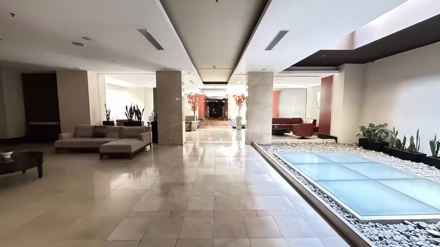 Alquiler de apartamento con vista a La Sabana, San José. (FE)