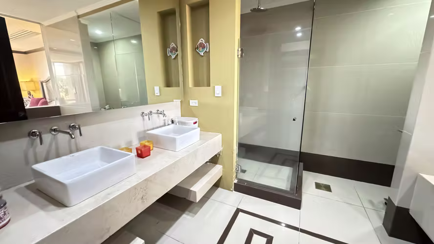 Alquiler de apartamento con vista a La Sabana, San José. (FE)