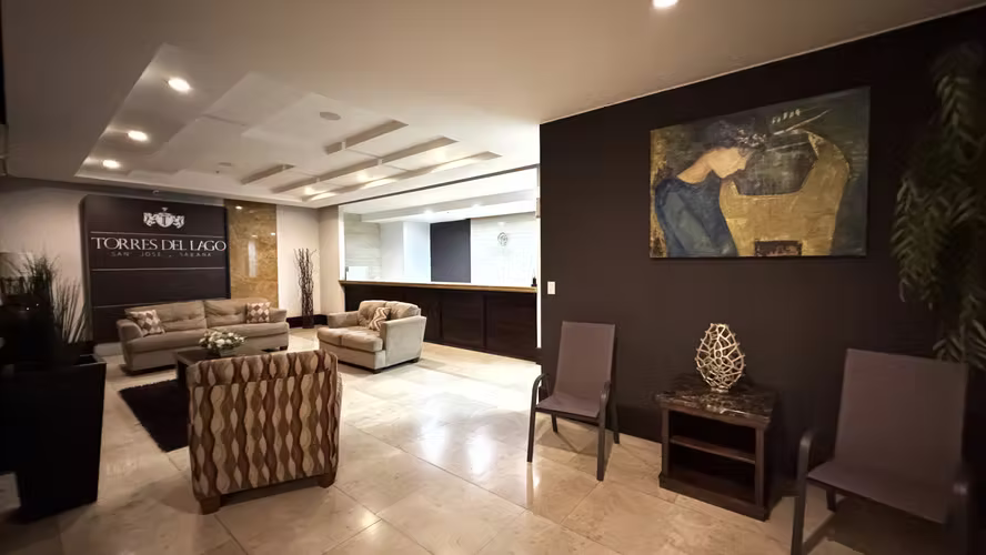 Alquiler de apartamento con vista a La Sabana, San José. (FE)