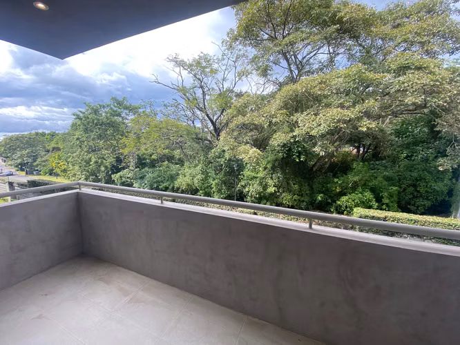 APARTAMENTO EN VENTA | ACABADOS FINOS, AMPLIOS ESPACIOS Y EXCELENTES AMENIDADES