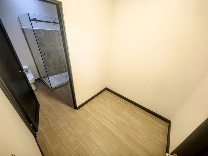 CASA REMODELADA DE UNA PLANTA EN CONDOMINIO SANTA RITA - CONCEPCIÓN DE TRES RÍOS
